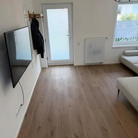 Takumi House 837 * Лар